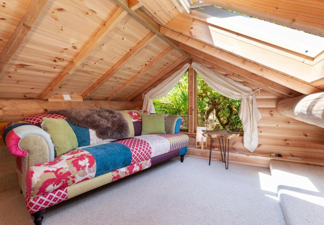 Porthole Log Cabin 마인헤드 외부 사진